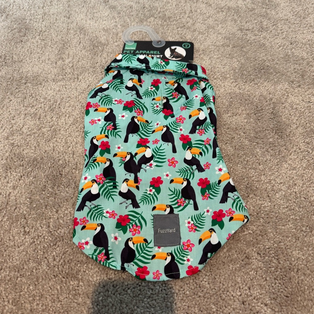 NWT FuzzYard Hawaiian Dog Shirt
